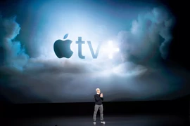 CEO Apple Tim Cook tiết lộ các thông tin mới về Apple TV+ trong sự kiện diễn ra ngày 10/9. (Nguồn: Getty Images)