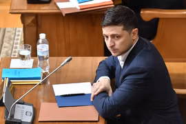 Tổng thống Ukraine Volodymyr Zelensky tại phiên họp của Tòa án Hiến pháp ở Kiev ngày 11/6/2019. (Nguồn: AFP/TTXVN)