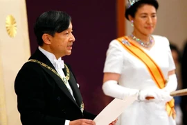 Tân Nhật hoàng Naruhito và Hoàng hậu Masako. (Nguồn: AP)
