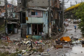 Cảnh tàn phá sau mưa lớn ở Sao Paulo, Brazil ngày 11/3/2019. (Nguồn: AFP/TTXVN)