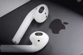 Tai nghe AirPods. (Nguồn: asia.nikkei.com)