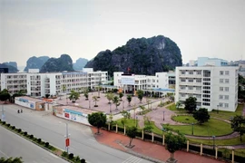 Trường trung học phổ thông Chuyên Hạ Long, nơi xảy ra vụ việc. (Nguồn: TTXVN phát)