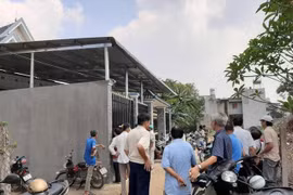 Bình Dương điều tra nghi án đôi vợ chồng tự thiêu trong hẻm sâu