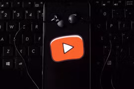YouTube có thể phải trả giá cho việc thu thập dữ liệu về trẻ em. (Nguồn: Cnet)