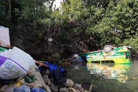 Hiện trường vụ tai nạn. (Nguồn: newsinfo.inquirer.net)