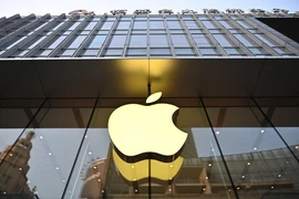 Biểu tượng Apple tại cửa hàng ở Thượng Hải, Trung Quốc, ngày 10/5/2019. (Nguồn: AFP/TTXVN)