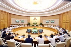 Hình ảnh Thủ tướng chủ trì phiên họp Chính phủ thường kỳ tháng 4