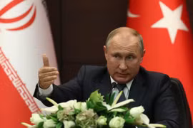 Tổng thống Nga Vladimir Putin phát biểu ngày 16/9 trong cuộc họp báo ở Ankara, Thổ Nhĩ Kỳ. (Nguồn: Getty Images)