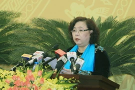 Chủ tịch Hội đồng Nhân dân thành phố Hà Nội Nguyễn Thị Bích Ngọc phát biểu khai mạc Kỳ họp. (Ảnh: Phạm Kiên/TTXVN)