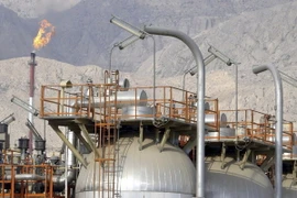 Mỏ khí South Pars gần cảng Assalouyeh, miền nam Iran. (Nguồn: EPA/TTXVN)