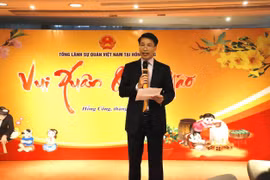 Tổng lãnh sự Phạm Bình Đàm phát biểu tại buổi lễ. (Ảnh: Mạc Luyện/TTXVN)