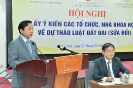 Phó Thủ tướng Chính phủ Trần Hồng Hà phát biểu tại Hội nghị. (Ảnh: Minh Đức/TTXVN)