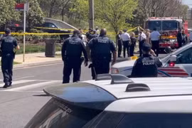 Hiện trường vụ xả súng tại đám tang gia đình ở thủ đô Washington của Mỹ. (Nguồn: New York Post)