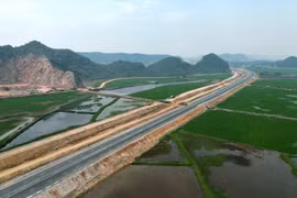 [Mega Story] Cao tốc ngày Thống nhất - Bệ phóng cho phát triển kinh tế
