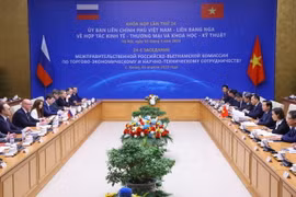 Ngày 6/4/2023, tại Trụ sở Chính phủ, Phó Thủ tướng Trần Hồng Hà và Phó Thủ tướng Nga Dmitry Chernyshenko đồng chủ trì Khóa họp lần thứ 24 Ủy ban liên Chính phủ Việt Nam - Liên bang Nga về hợp tác kinh tế - thương mại và khoa học - kỹ thuật. 