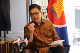 Chủ tịch Hội đồng Tư vấn Kinh doanh ASEAN (ASEAN-BAC) Arsjad Rasjid tại buổi phỏng vấn. (Ảnh: Văn Phong/TTXVN)
