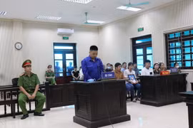 Bị cáo Nguyễn Thanh Hoàng tại phiên xét xử. (Ảnh: Thái Hùng/TTXVN)