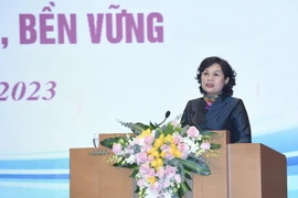 Thống đốc Ngân hàng Nhà nước Việt Nam Nguyễn Thị Hồng phát biểu tại Hội nghị. (Ảnh: Dương Giang/TTXVN)