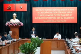Quang cảnh buổi làm việc. (Ảnh: Anh Tuấn/TTXVN)
