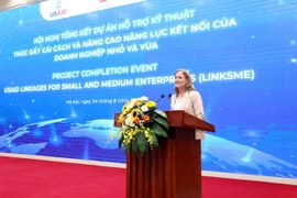 Bà Aler Grubbs, Giám đốc Quốc gia Cơ quan phát triển quốc tế Hoa Kỳ (USAID) phát biểu. (Ảnh: Phạm Kiên/TTXVN)