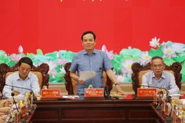 Phó Thủ tướng Chính phủ Trần Lưu Quang phát biểu chỉ đạo tại Hội nghị. (Ảnh: Chanh Đa/TTXVN)