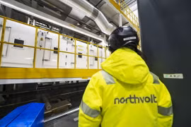 Công nhân làm việc tại nhà máy Northvolt ở Skelleftea, Thụy Điển. (Nguồn: Bloomberg)