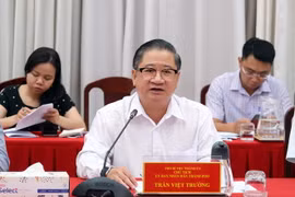Chủ tịch UBND thành phố Cần Thơ Trần Việt Trường phát biểu tại buổi làm việc. (Ảnh: Thanh Liêm/TTXVN)