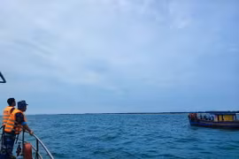 Vụ 2 ngư dân mất tích trên biển Quảng Trị: Tìm thấy thi thể người vợ