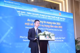 Ông Trần Đăng Khoa Phó Cục trưởng Cục An toàn thông tin chia sẻ về tình hình an toàn an ninh mạng Việt Nam năm 2022. (Ảnh: Minh Sơn/Vietnam+)