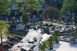 Hầm chỉ huy tác chiến T1 của Bộ Tổng Tham mưu thuộc cơ quan Tổng Hành dinh Quân đội nhân dân Việt Nam được xây dựng vào năm 1964. Hầm là nơi tiếp nhận những báo cáo cũng như trực tiếp truyền đi các mệnh lệnh chỉ đạo của Bộ Tổng Tư lệnh đến khắp các chiến 