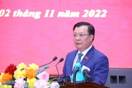 Bí thư Thành ủy Hà Nội Đinh Tiến Dũng phát biểu bế mạc hội nghị. (Ảnh: Văn Điệp/TTXVN)