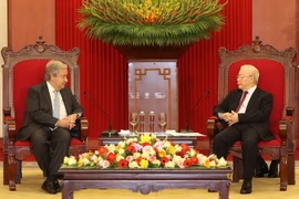 Tổng Bí thư Nguyễn Phú Trọng tiếp Tổng Thư ký Liên hợp quốc Antonio Guterres. (Ảnh: Trí Dũng/TTXVN)
