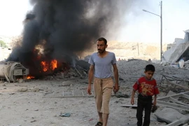 Nổ bom xe ở miền Trung Syria làm gần 90 người thương vong