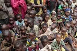 Canada dành 30 triệu CAD bảo vệ sức khỏe bà mẹ, trẻ em