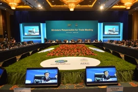 Việt Nam dự Hội nghị Bộ trưởng Thương mại APEC tại Bắc Kinh