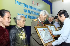 Trà Vinh: Tặng danh hiệu Mẹ Việt Nam anh hùng cho 62 mẹ
