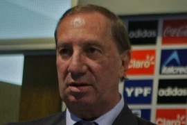 Carlos Salvador Bilardo. (Nguồn: AFP)