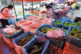 Giá tiêu dùng tại Zimbabwe giảm ba tháng liên tiếp