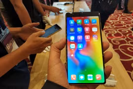Bphone 3, chiếc điện thoại mới nhất của Bkav. (Nguồn: T.H/Vietnam+)