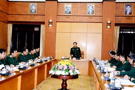 Đại tướng Ngô Xuân Lịch làm việc với Bộ Tổng Tham mưu 