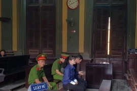 Bị cáo Huỳnh Thị Huyền Như tại phiên tòa phúc thẩm ngày 28/5. (Ảnh: Thành Chung/TTXVN)