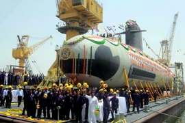 Lễ hạ thủy tàu ngầm Scorpene đầu tiên của Ấn Độ vào tháng 4/2015. (Nguồn: THX/TTXVN)