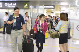 Khách du lịch nước ngoài tới Hàn Quốc. (Nguồn: jejutourism.com)