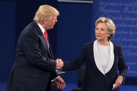 Hai ứng cử viên tranh cử Tổng thống Mỹ Hillary Clinton và Donald Trump. (Nguồn: AFP/TTXVN)