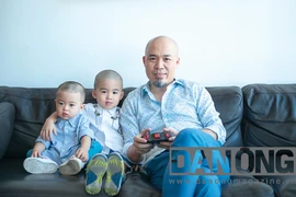 Nhạc sỹ Huy Tuấn: Tôi dẫn dắt các ca sỹ, các con dẫn dắt tôi