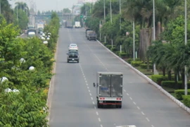 Một trục đường chính của thành phố Biên Hòa. (Ảnh: Sỹ Tuyên/TTXVN)