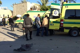 Hiện trường sau một vụ đánh bom liều chết tại thị trấn Al Arish tháng12/2015. Ảnh minh họa. (Nguồn: AFP/TTXVN)