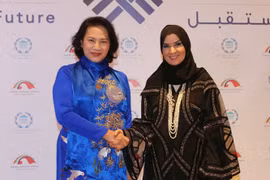 Chủ tịch Quốc hội Nguyễn Thị Kim Ngân tiếp Chủ tịch Quốc hội UAE, Al Qubaisi. (Ảnh: Trọng Đức/TTXVN)