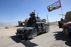  Quân đội Iraq tập trung tại căn cứ quân sự Qayyarah, cách Mosul khoảng 60km về phía nam, chuẩn bị cho chiến dịch giải phóng Mosul ngày 16/10. (Nguồn: AFP/TTXVN)