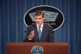 Người phát ngôn Lầu Năm Góc Peter Cook. (Nguồn: AFP/TTXVN)